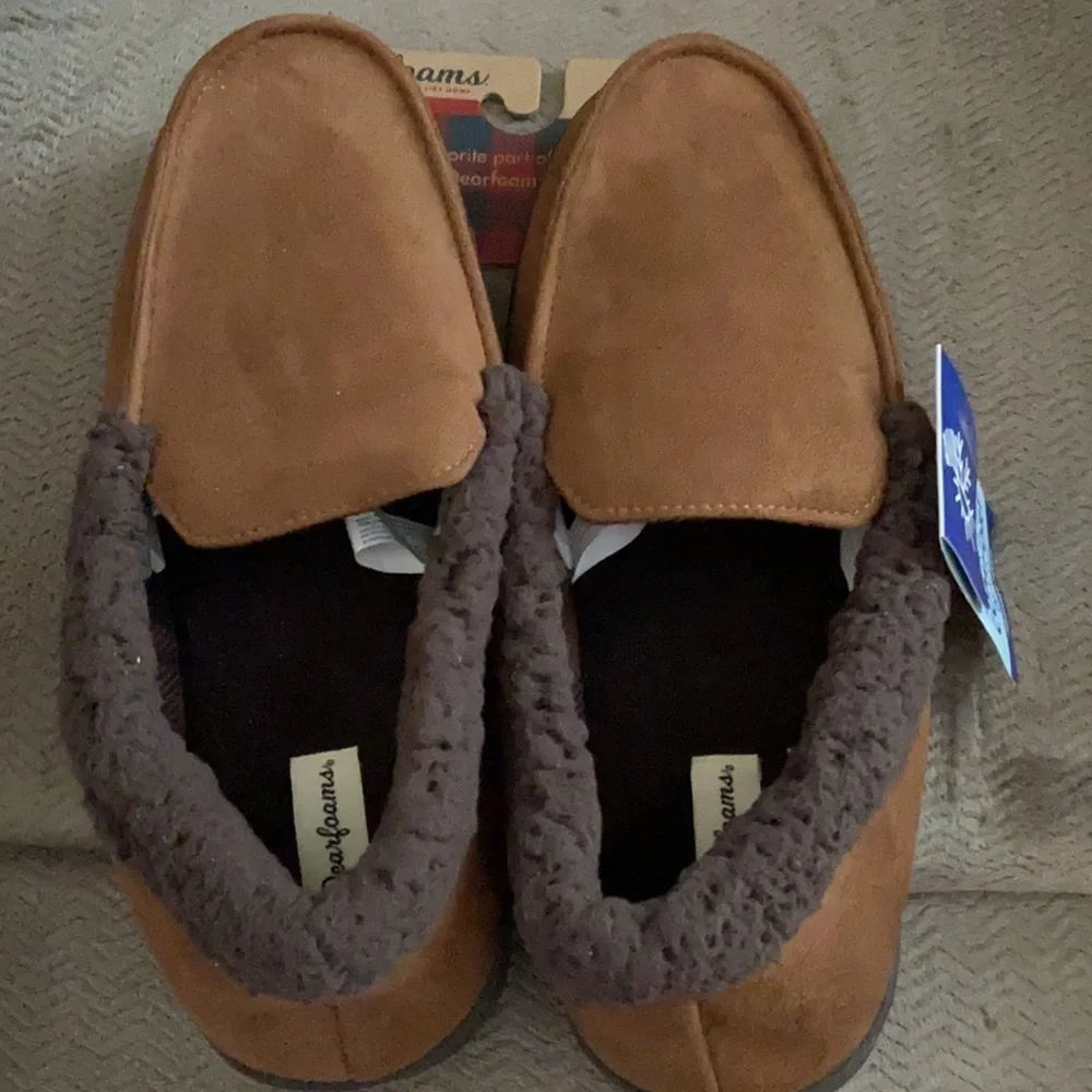 NWT Dearfoam Men’s Slippers Brown Memory Foam Size L 11-12 - Picture 8 of 8